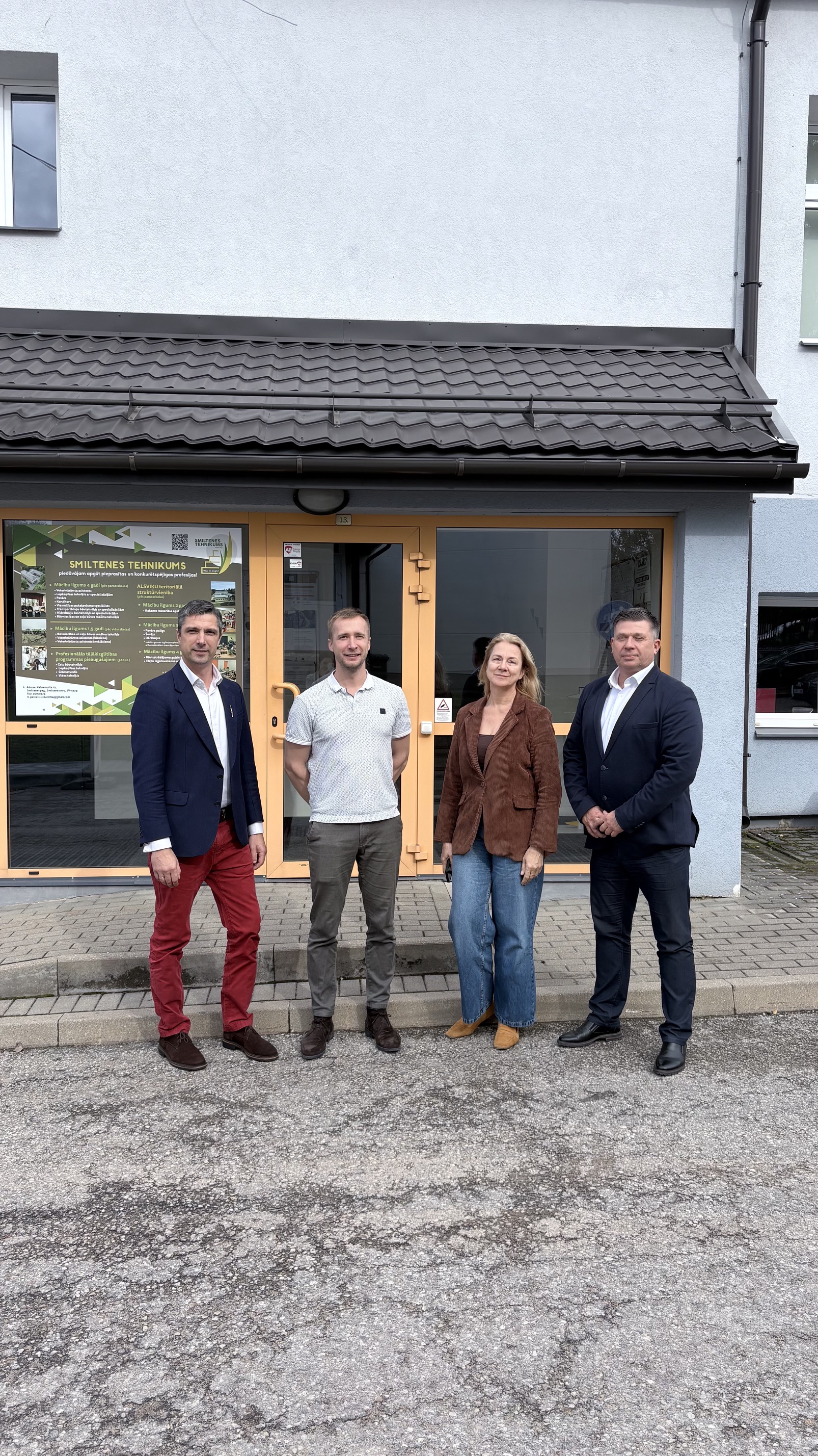 Pārrunā sadarbības iespējas ar “CleanR Grupu”